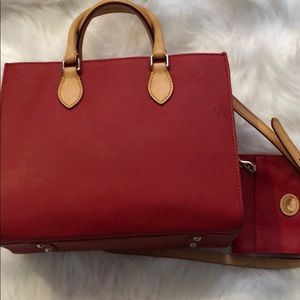 Dooney & Bourke Bags - Dooney and Bourke Dooney & Bourke Bags - Dooney and Bourke